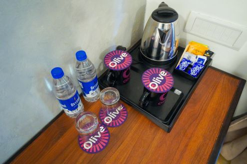 Standard Twin room (10)