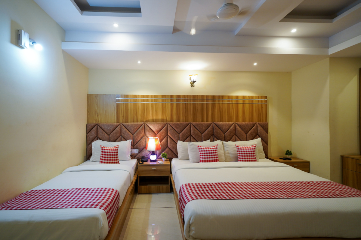 Triple bed Deluxe (5)