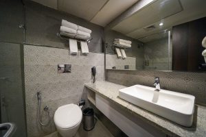 Family Washroom (1)