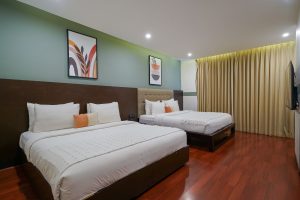 Family room (6)
