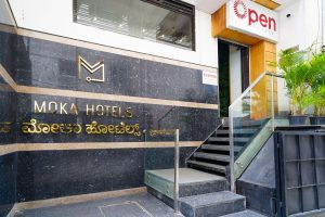 Open logo facade (7)