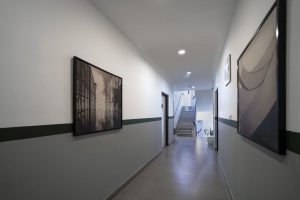 Room entrance (1)