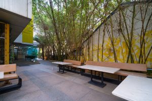 Smoking area (2)