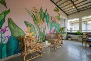 Terrace sitting area (2)