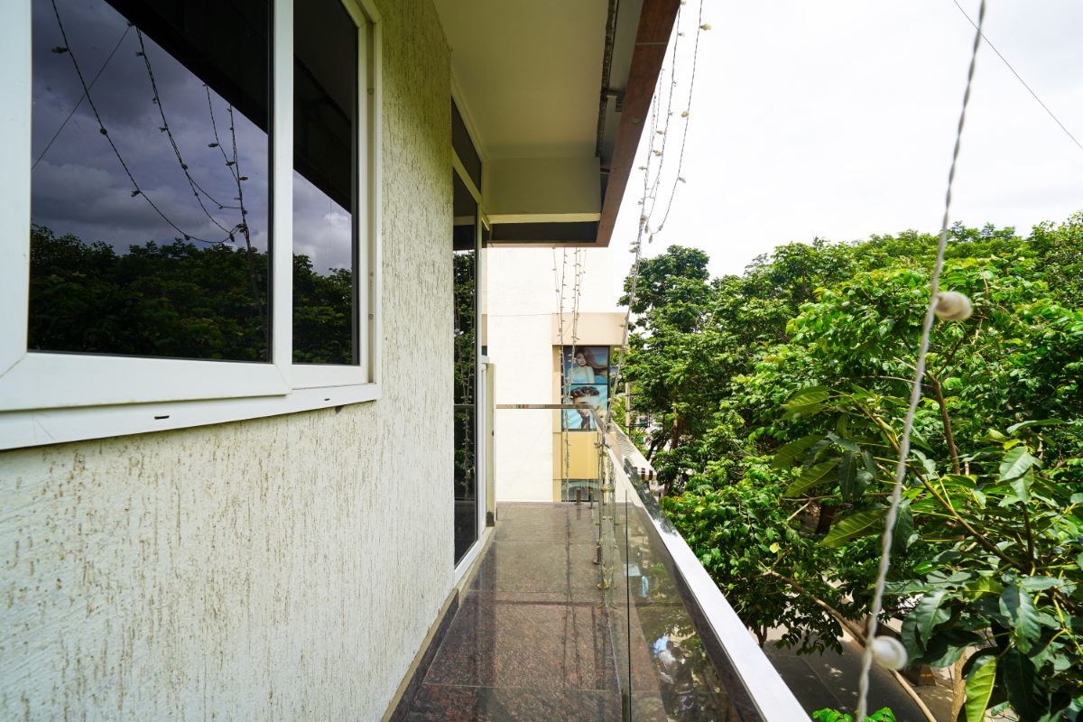 11 Superior room Balcony (1)
