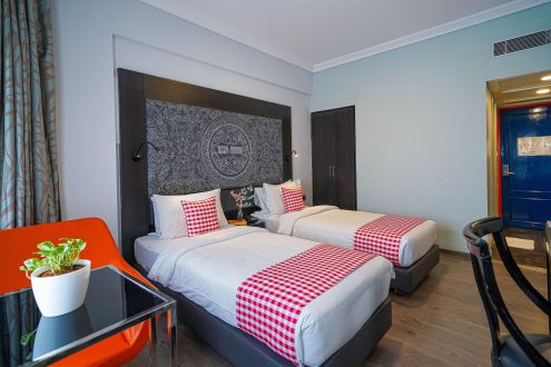 30 Standard twin room 5
