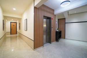 5 Lift lobby
