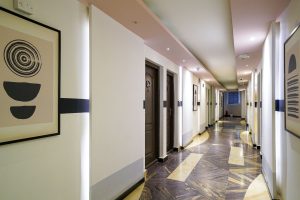Room entrance (4)