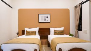 Stranded Twin- twin bed 2