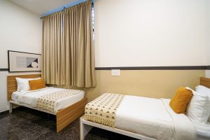 Twin room (5)