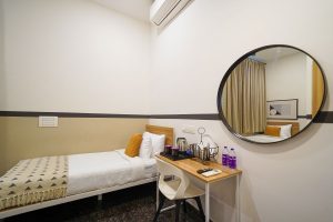 Twin room (6)