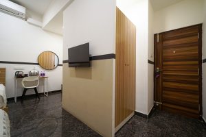 Twin room (7)