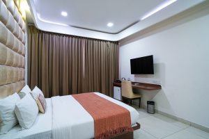 Deluxe room (5)