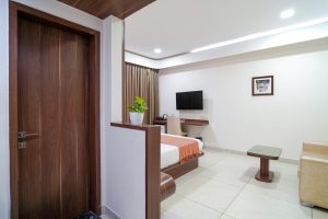 Deluxe room (7)