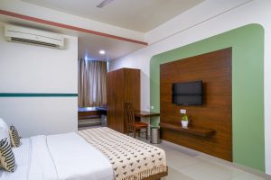 Standard room (2)