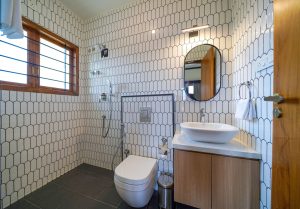 47 2BHK (room1) restroom 7