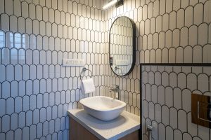 65 Standard room restroom 7