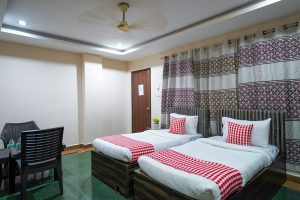 Deluxe Twin room (5)