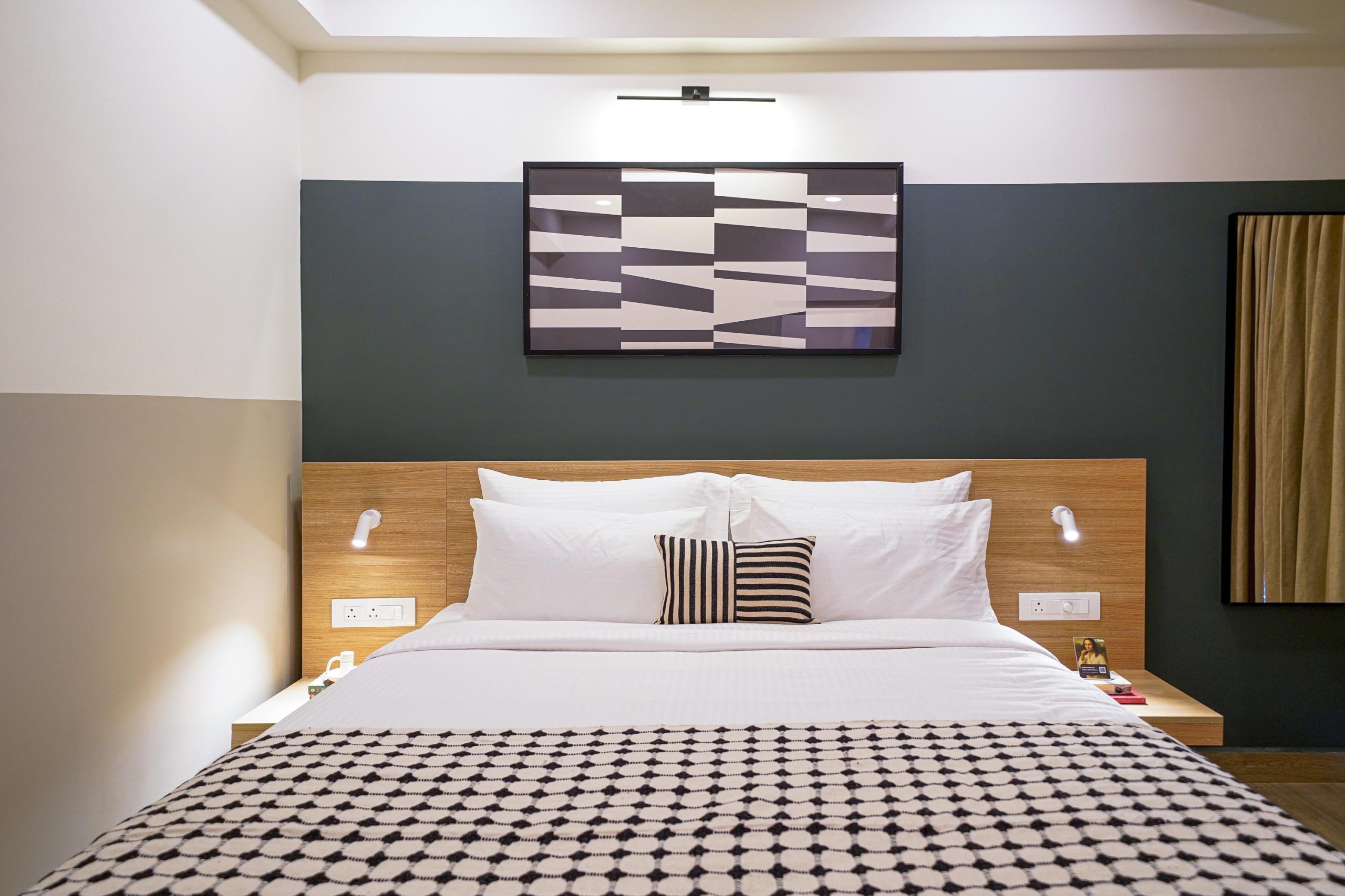 Executive Suite room 14-hoodi