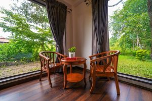 Lake view room (13)
