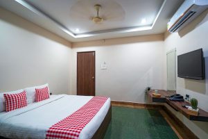 Standard king room (5)