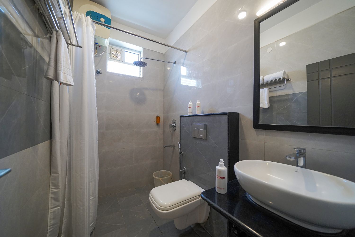 Classic room Restroom (1)