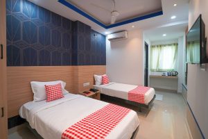 Deluxe Twin room (1)