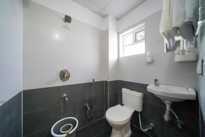 Deluxe Twin room (6)