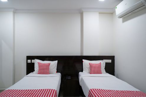Suite Twin room (2)