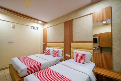 Deluxe Triple room (3)