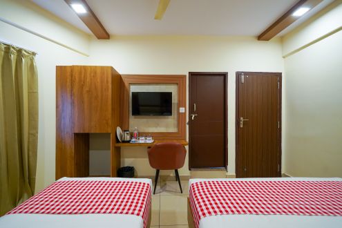 Deluxe Triple room (5)
