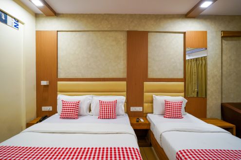 Deluxe Triple room (6)