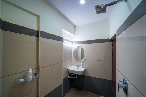 Deluxe Triple room (8)