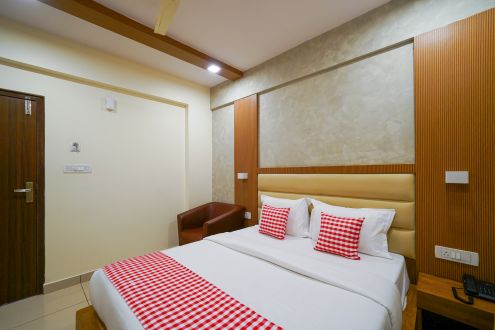 Deluxe double room (4)