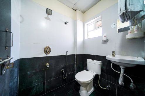 Deluxe room (8)