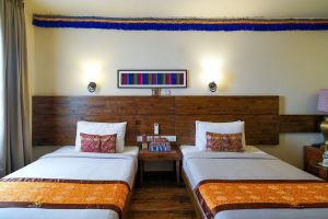 King Studio Twin bed (2)