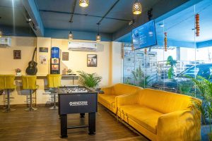 Lobby + game zone (3)