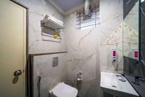 Superior room Restroom (9)