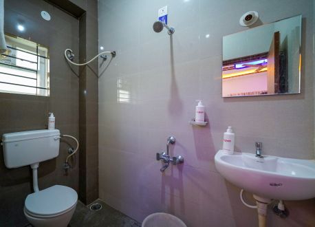 Deluxe room (8)