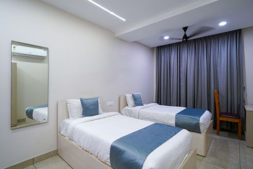 Twin room (1)