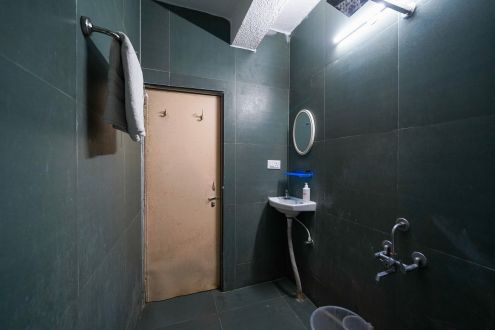 Deluxe Room (9)
