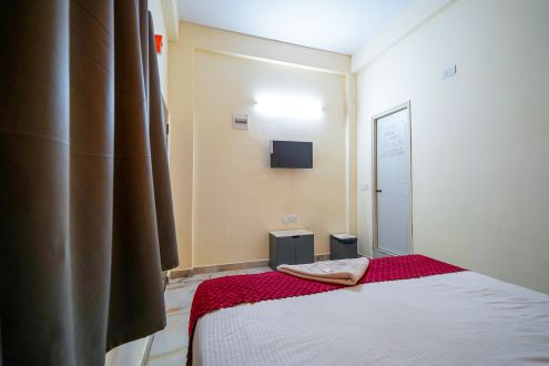 Deluxe room (10)