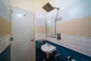 Deluxe room (13)