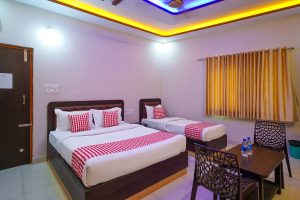 Deluxe room (2)