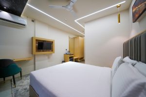 Deluxe room (4)