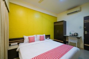 Deluxe room (5)