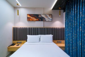 Deluxe room (5)