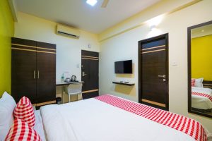 Deluxe room (7)