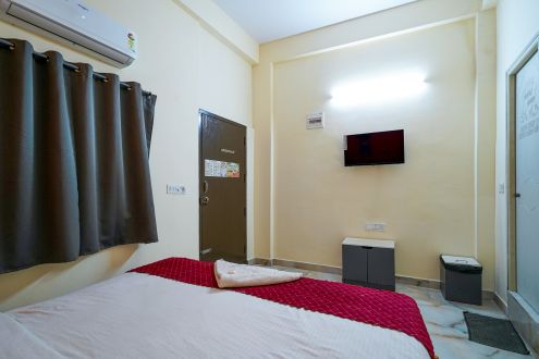 Deluxe room (9)