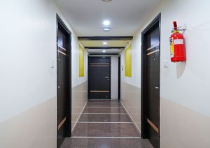 Room entrance (1)
